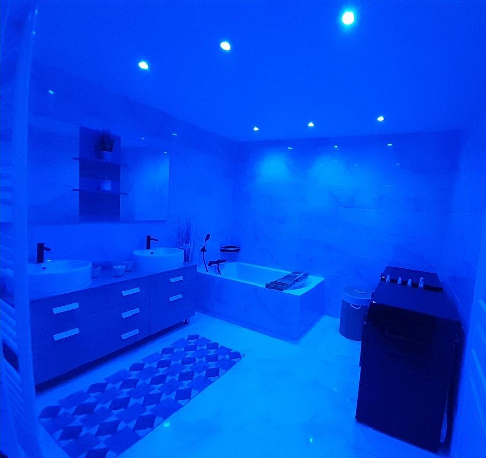 Holiday home Et 21 Savigny-le-Sec